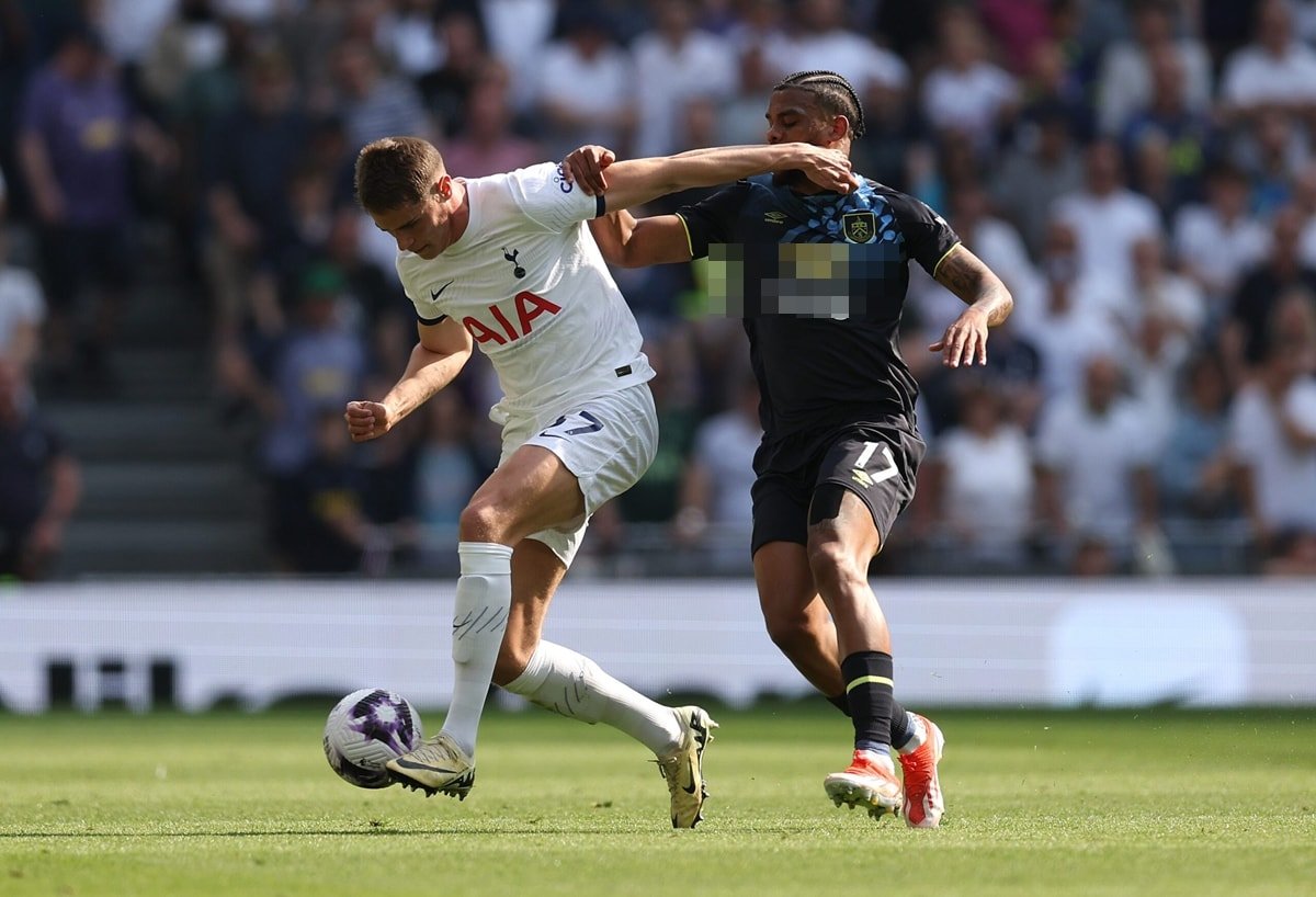 Soi kèo Burnley vs Tottenham ngày 25/01 | Ngoại hạng Anh 2 Burnley khó gây được bất ngờ cho Tottenham