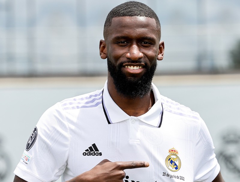 Rudiger cân nhắc ký hợp đồng với Tottenham