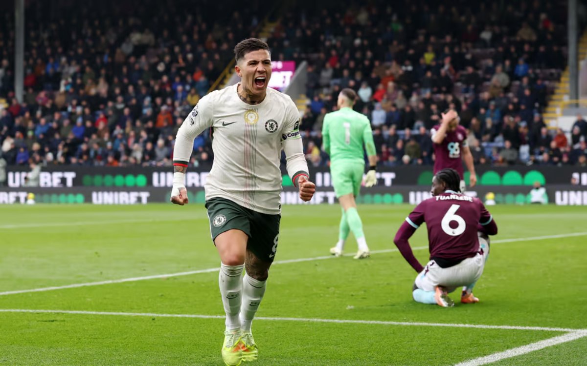 Chelsea đủ sức hủy diệt Burnley