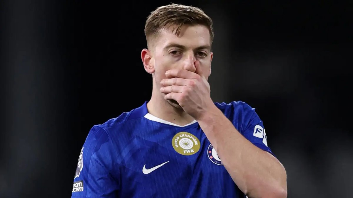 Liam Delap đào tẩu từ Chelsea sang Man Utd? 3 Delap có thể rời Chelsea hè này