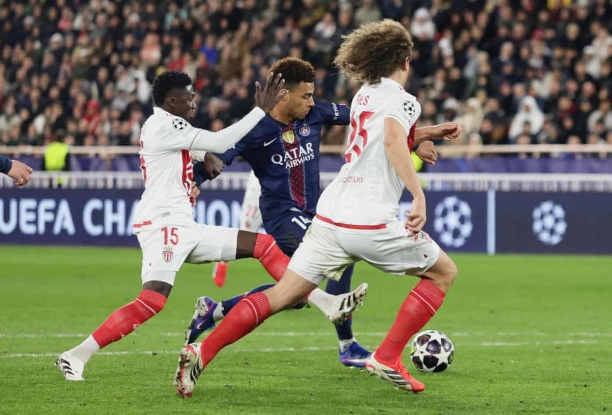 PSG được đánh giá cao hơn Monaco