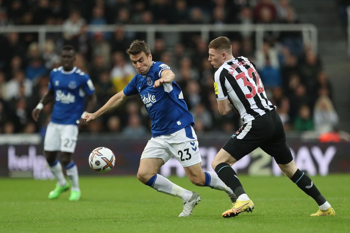Qarabag có thể tạo ra bất ngờ cho Newcastle