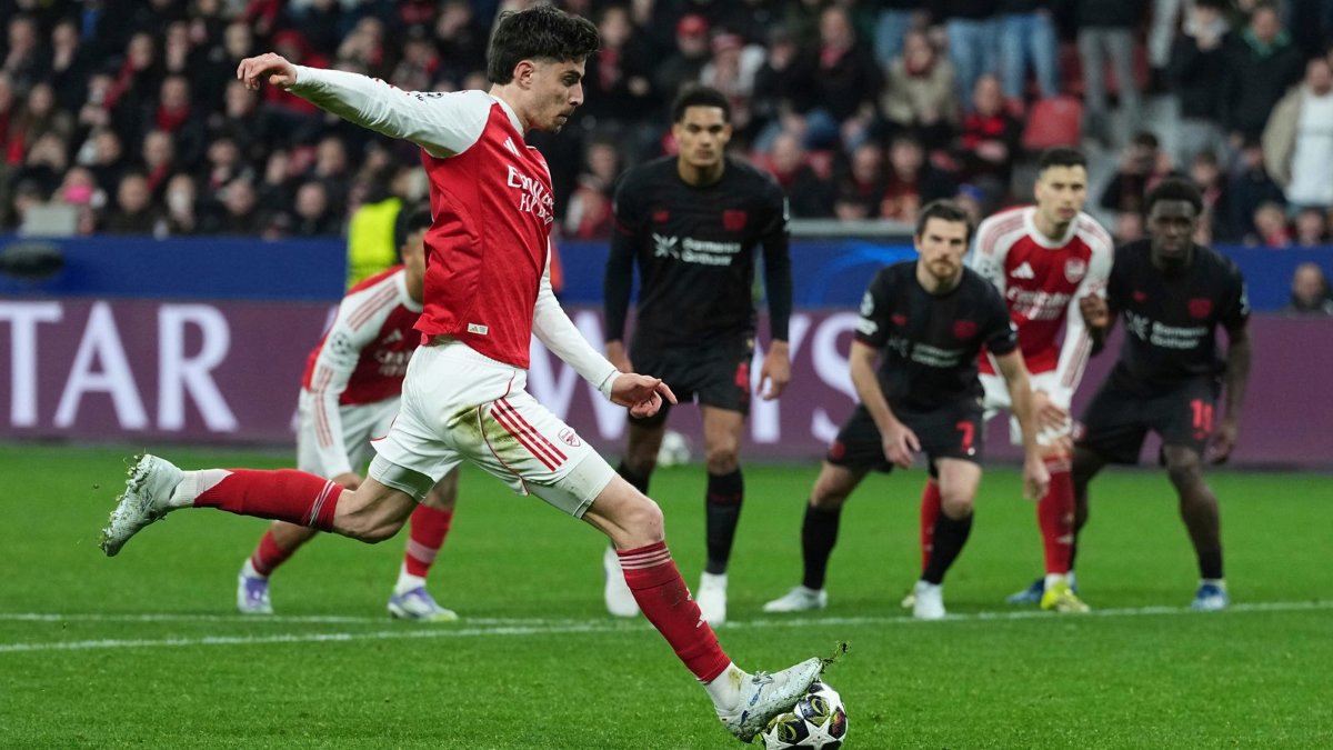 Arsenal được đánh giá cao hơn Leverkusen