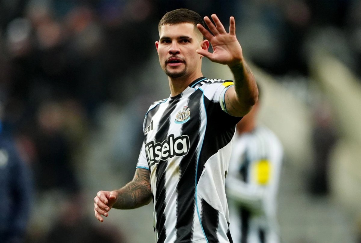Man Utd chính thức tiếp cận Bruno Guimaraes 2 Bruno Guimaraes là trụ cột quan trọng cua Chích chòe