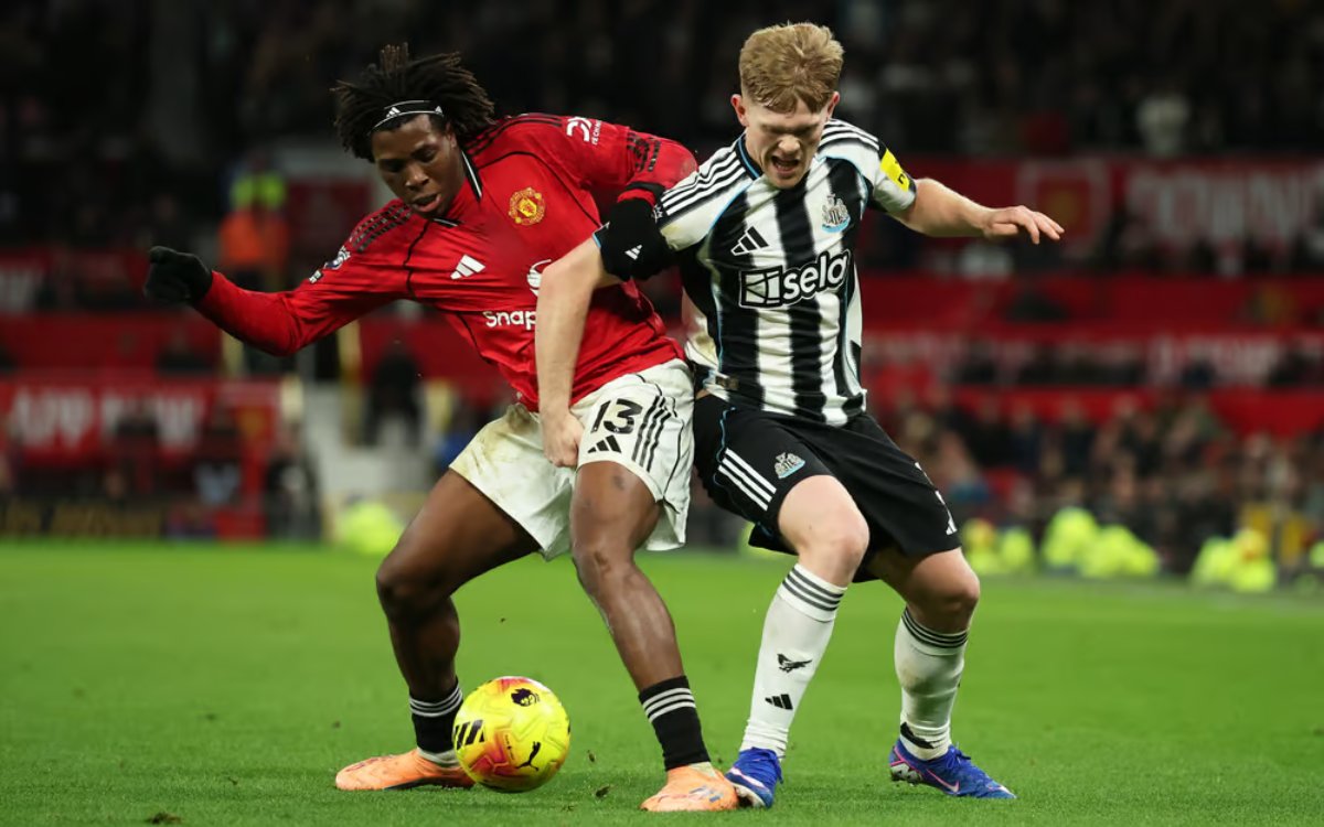 Newcastle gặp khó khi tiếp đón Man United