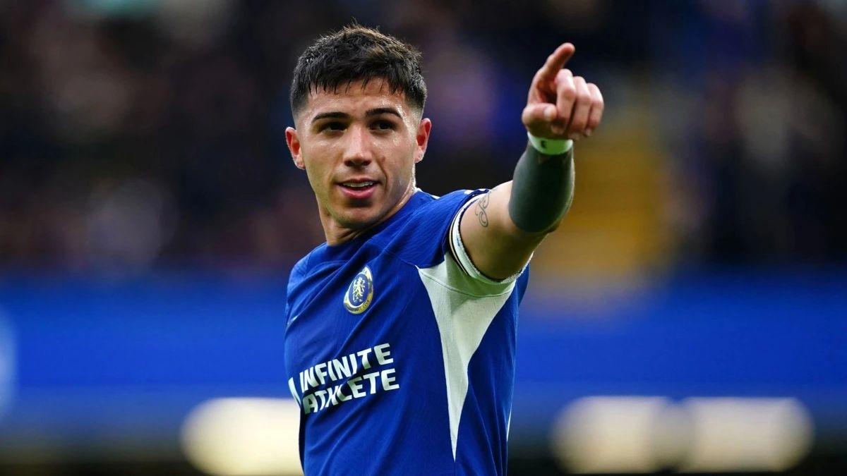 Man City theo đuổi bom tấn Enzo Fernandez 3 Enzo Fernandez sẽ nâng tầm hàng tiền vệ Man City