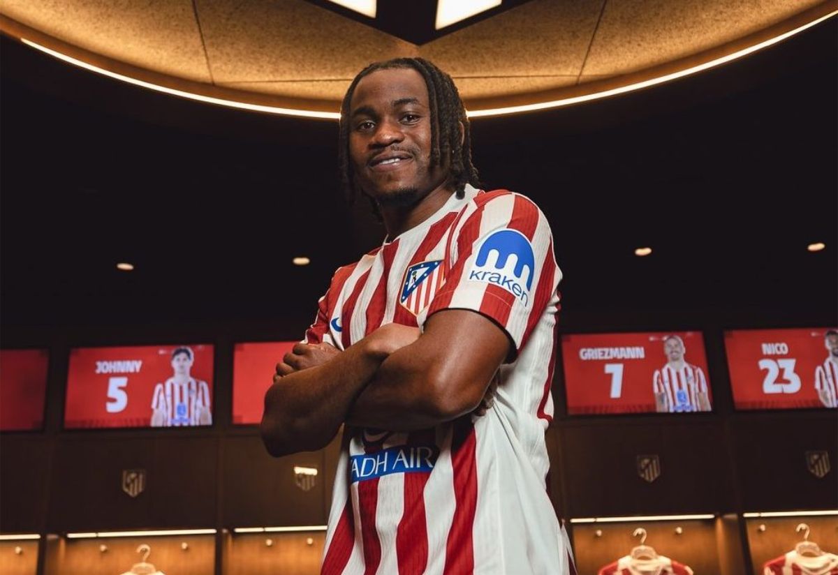 PSG chèo kéo Ademola Lookman đến Ligue 1 3 HLV Luis Enrique đánh giá cao Ademola Lookman