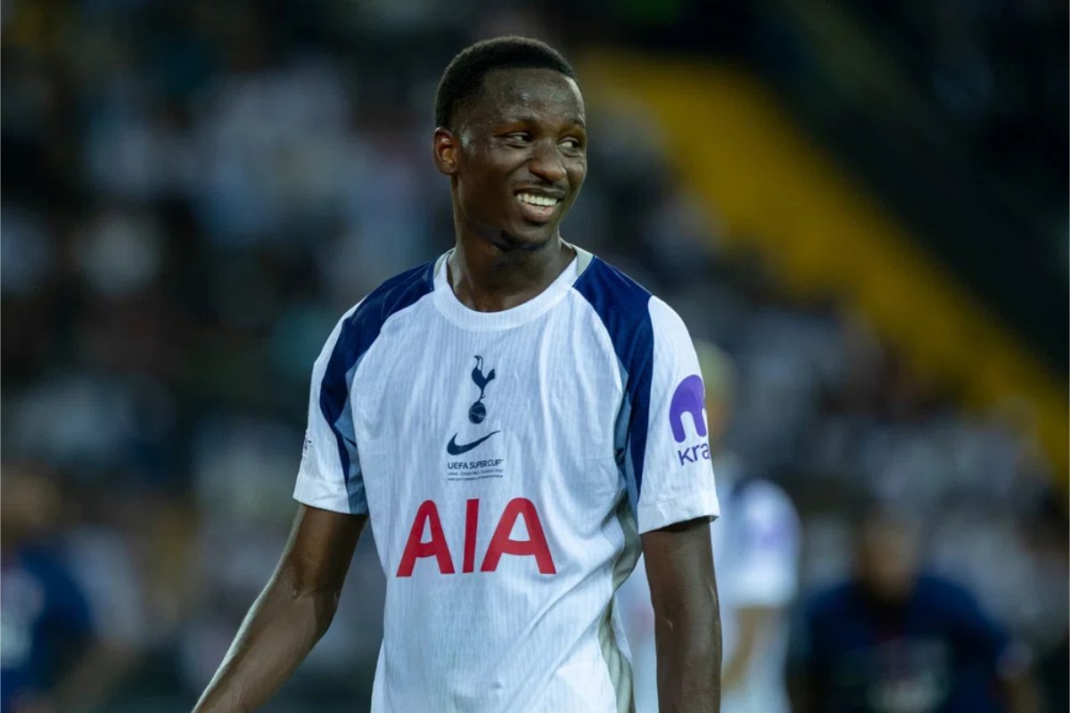 Bayern Munich tính toán mua Pape Matar Sarr 1 Bayern Munich xem xét chiêu mộ Matar Sarr