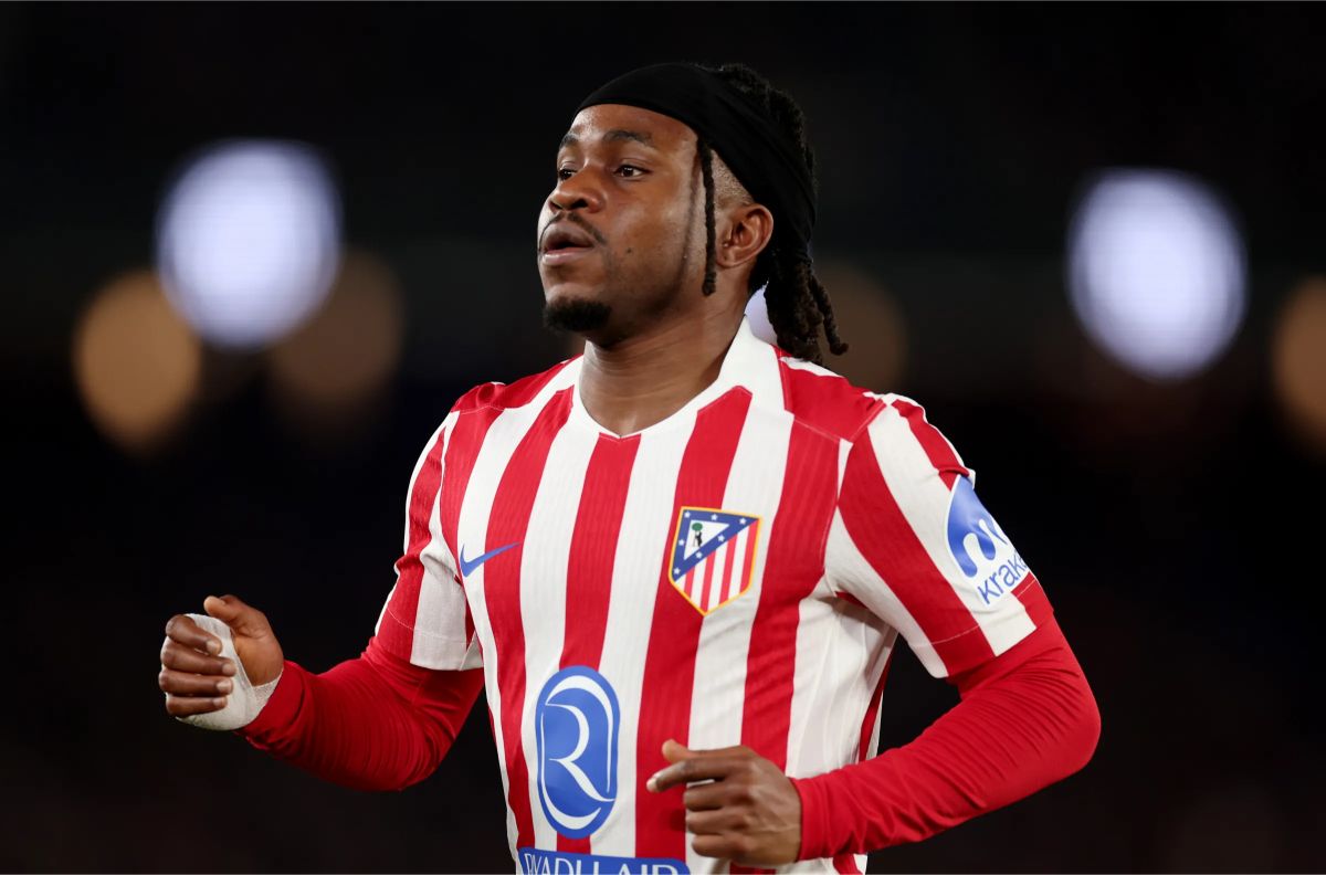 PSG chèo kéo Ademola Lookman đến Ligue 1 1 PSG muốn sở hữu Ademola Lookman
