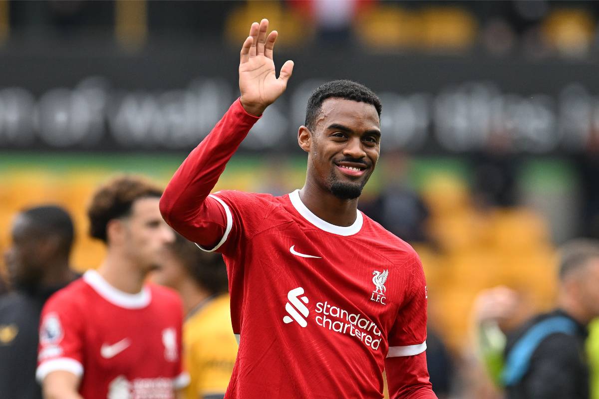 Liverpool chốt giá cực sốc cho Ryan Gravenberch 2 Liverpool không muốn các đối thủ hỏi mua Gravenberch