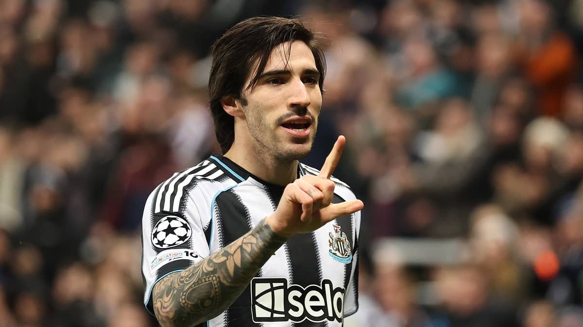 Sandro Tonali là mục tiêu chuyển nhượng hot