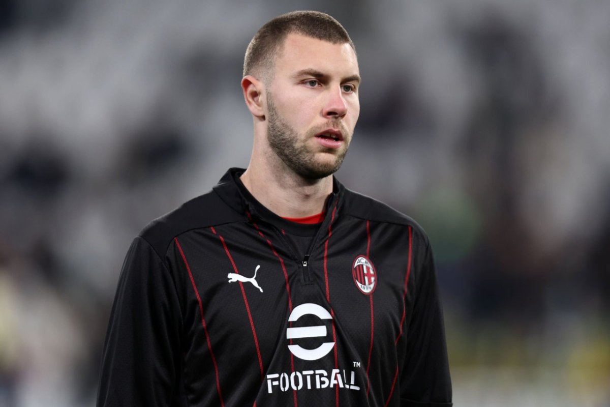 Man Utd gửi đề nghị 50 triệu euro cho Strahinja Pavlovic 2 AC Milan tính phương án chia tay Pavlovic