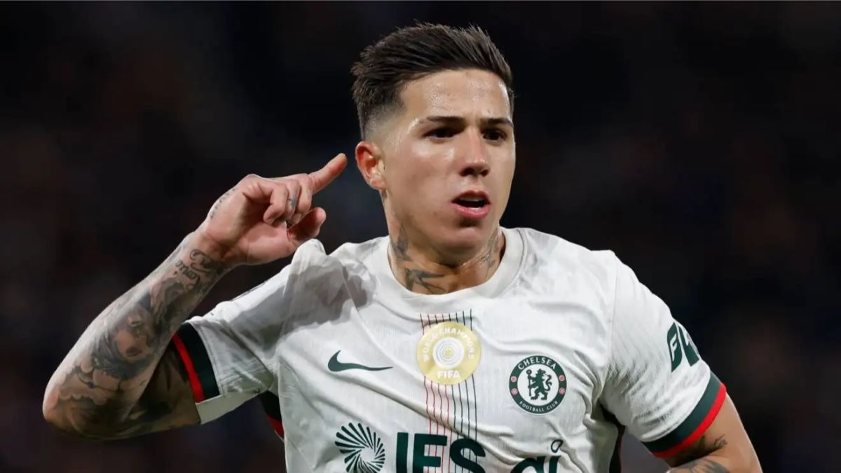 Arsenal sẵn sàng chi 150 triệu euro cho thương vụ