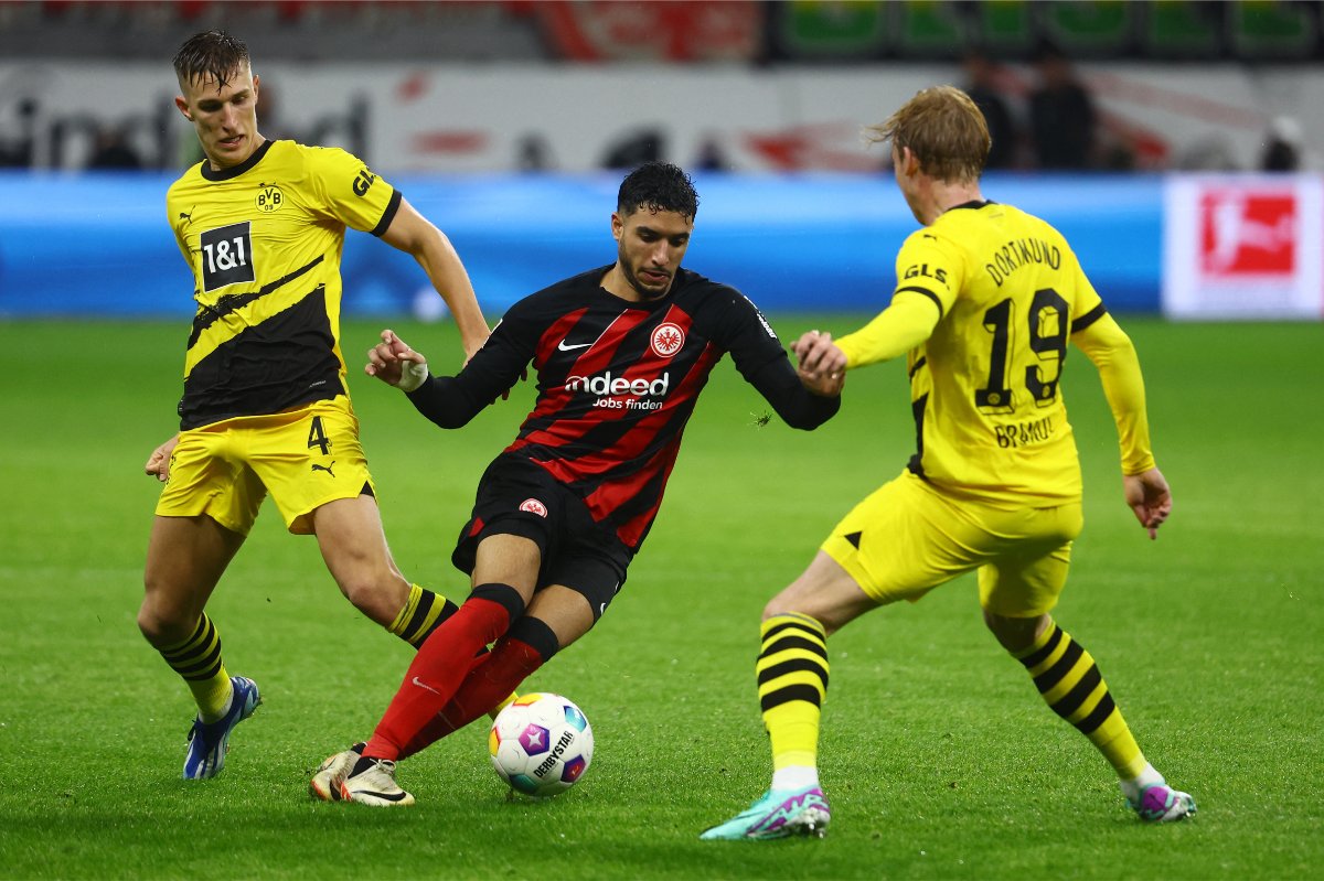 Soi kèo Dortmund vs Frankfurt ngày 09/05 | Bundesliga 2 Dortmund đủ sức đánh bại Frankfurt