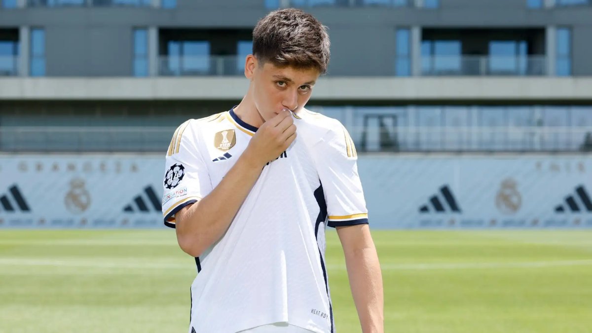 Arsenal tính gây sốc với Arda Guler 3 Real Madrid không có ý định chia tay Guler