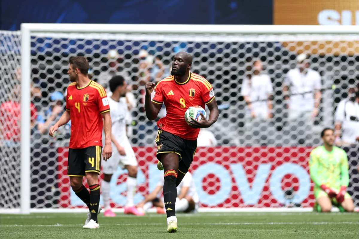 Khoảnh khắc thay đổi cục diện trận đấu của Lukaku