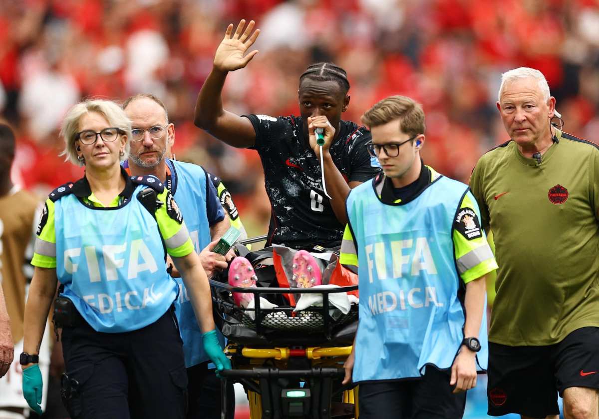 Ismael Kone gãy chân kinh hoàng tại World Cup 2026 3 Kone nhận lời đội viên từ NHM ĐT Canada